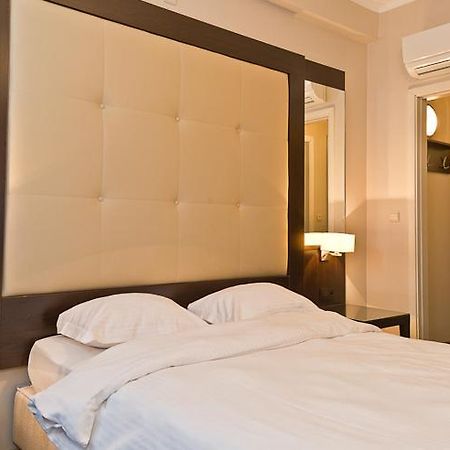 Hotel Plasky Schaerbeek Zewnętrze zdjęcie