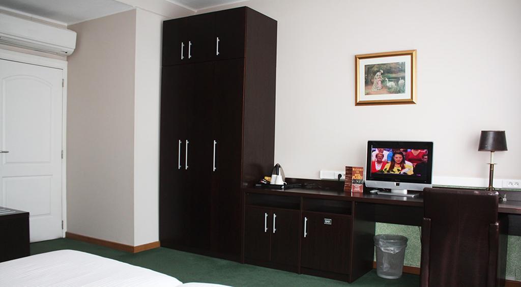 Hotel Plasky Schaerbeek Pokój zdjęcie