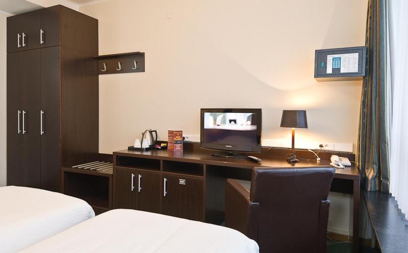 Hotel Plasky Schaerbeek Pokój zdjęcie
