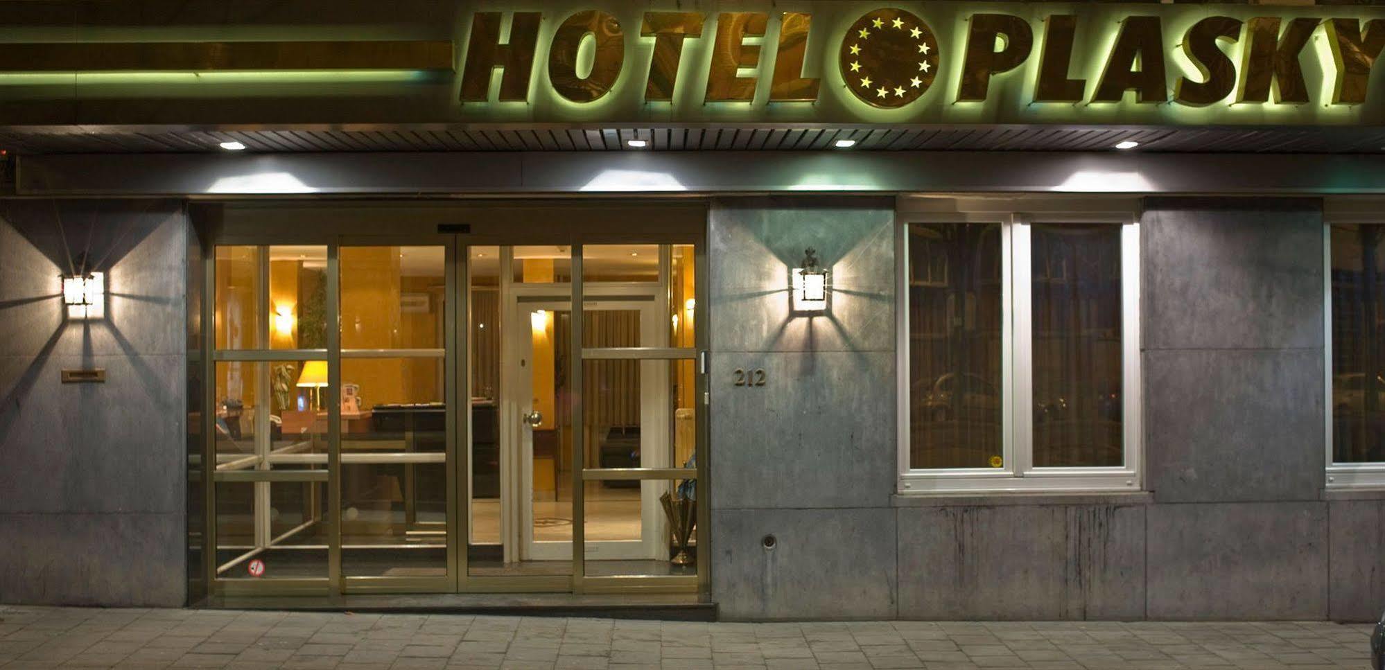 Hotel Plasky Schaerbeek Zewnętrze zdjęcie